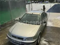 Usado Honda Civic LS 115 CV (84 kW) 1998 Gris / plata Berlina