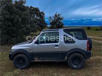 Usado Suzuki Jimny 80 CV (58 kW) 2000 Gris / plata SUV