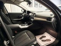 Usado BMW 320 Comfort Edition 190 CV (139 kW) 2021 Negro Familiar