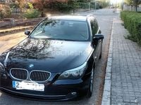 Usado BMW 530 235 CV (172 kW) 2009 Azul Familiar