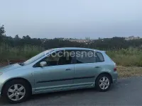 Usado Honda Civic ES 100 CV (73 kW) 2004 Gris / plata Berlina