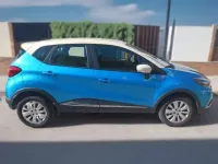 Usado Renault Captur Zen 90 CV (66 kW) 2017 Azul SUV