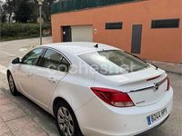 Usado Opel Insignia Business 130 CV (95 kW) 2013 Blanco Familiar