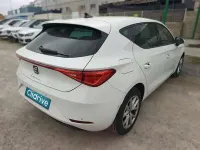 Usado Seat Leon Style 116 CV (85 kW) 2024 Blanco Familiar