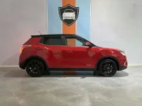 Usado SsangYong Tivoli Limited 128 CV (94 kW) 2017 Rojo SUV