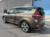 Usado Renault Grand Scénic IV LIMITED 131 CV (96 kW) 2017 Marrón Monovolumen