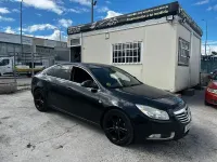 Usado Opel Insignia Edition 110 CV (80 kW) 2010 Negro Berlina