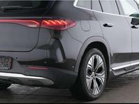 Usado Mercedes EQE300 180 kW (245 CV) 2024 Negro SUV