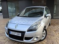 Usado Renault Scénic III Dynamique 105 CV (77 kW) 2009 Gris / plata Monovolumen