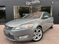 Usado Ford Mondeo Titanium X 175 CV (128 kW) 2009 Gris / plata Berlina