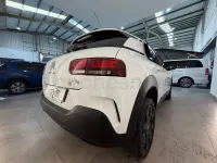 Usado Citroën C4 Cactus Live 102 CV (75 kW) 2019 Blanco Utilitario