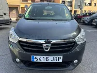 Usado Dacia Lodgy Lauréate 115 CV (84 kW) 2016 Gris / plata Monovolumen