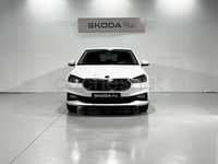 Usado Skoda Fabia Selection 115 CV (84 kW) 2025 Blanco Utilitario