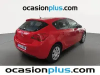Usado Opel Astra Essentia 101 CV (74 kW) 2011 Rojo Utilitario