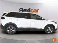 Usado Peugeot 5008 Allure 130 CV (95 kW) 2018 Blanco SUV