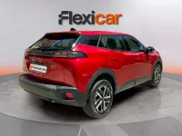 Usado Peugeot 2008 Active 100 CV (73 kW) 2023 Rojo SUV