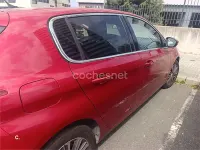 Usado Peugeot 308 Allure 110 CV (80 kW) 2020 Rojo Berlina