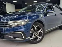 Usado VW Passat GTE 218 CV (160 kW) 2022 Azul Familiar