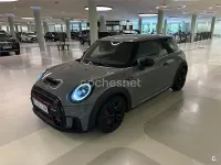 Usado Mini John Cooper Works 231 CV (169 kW) 2021 Gris / plata Utilitario