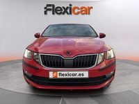 Usado Skoda Octavia Ambition 116 CV (85 kW) 2017 Rojo Familiar