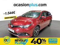 Usado Toyota Auris Hybrid 136 CV (100 kW) 2018 Rojo Familiar