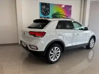 Usado VW T-Roc Life 150 CV (110 kW) 2023 Blanco SUV