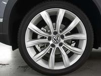 Usado VW T-Roc Design 111 CV (81 kW) 2021 Gris SUV