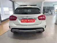 Usado Mercedes GLA220 AMG line 177 CV (130 kW) 2016 Blanco SUV