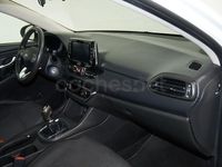 Usado Hyundai i30 110 CV (80 kW) 2024 Blanco Berlina