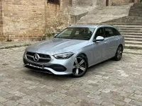 Usado Mercedes C200 204 CV (150 kW) 2023 Gris / plata Familiar