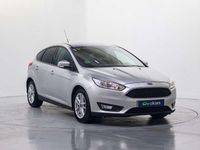 Usado Ford Focus Trend+ 125 CV (91 kW) 2018 Plateado Utilitario