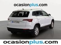 Usado Skoda Karoq Selection 116 CV (85 kW) 2024 Blanco SUV