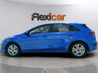 Usado Kia Ceed 101 CV (74 kW) 2021 Azul Utilitario