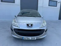 Usado Peugeot 207 75 CV (55 kW) 2008 Gris / plata Berlina