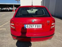 Usado Skoda Fabia 64 CV (47 kW) 2006 Rojo Berlina