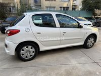 Usado Peugeot 206+ 60 CV (44 kW) 2012 Blanco Utilitario