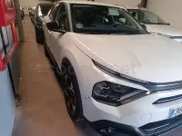 Usado Citroën C4 Feel 110 CV (80 kW) 2022 Blanco Berlina