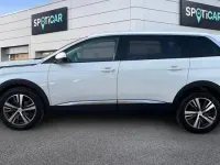 Usado Peugeot 5008 Allure 131 CV (96 kW) 2021 Blanco SUV