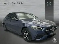 Usado Mercedes C300e 313 CV (230 kW) 2025 Azul sodalita Berlina