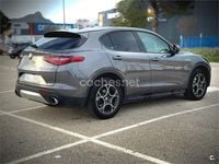 Usado Alfa Romeo Stelvio 200 CV (147 kW) 2018 Gris / plata SUV