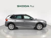 Usado Skoda Kamiq Ambition 150 CV (110 kW) 2022 Gris SUV