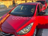 Käytetty Hyundai i30 110 HP (80 kW) 2014 Punainen Sedan