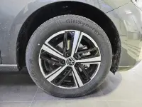 Nuevo VW Caddy 122 CV (89 kW) 2025 Gris Monovolumen