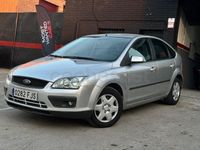 Usado Ford Focus Business Edition 100 CV (73 kW) 2007 Gris / plata Berlina