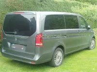 Usado Mercedes V220 Avantgarde 163 CV (119 kW) 2023 Gris / plata Monovolumen