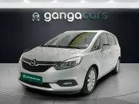 Usado Opel Zafira Tourer Selective 140 CV (102 kW) 2018 Gris / plata Monovolumen