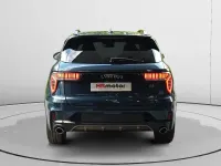 Begagnad Lynk & Co 01 261 HK (191 kW) 2022 Blå SUV