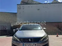 Usado Peugeot 308 Allure 130 CV (95 kW) 2020 Gris / plata Berlina