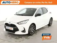 Usado Toyota Yaris Hybrid Style 116 CV (85 kW) 2022 Blanco Berlina