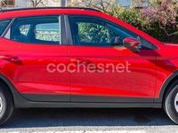 Usado Seat Arona Style 110 CV (80 kW) 2022 Rojo SUV